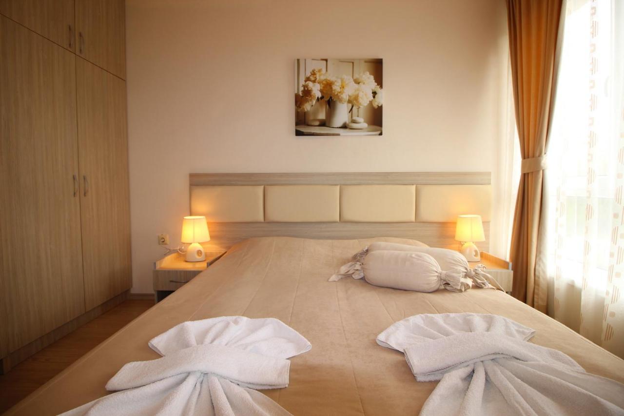 Allia Apartments Ravda Kültér fotó