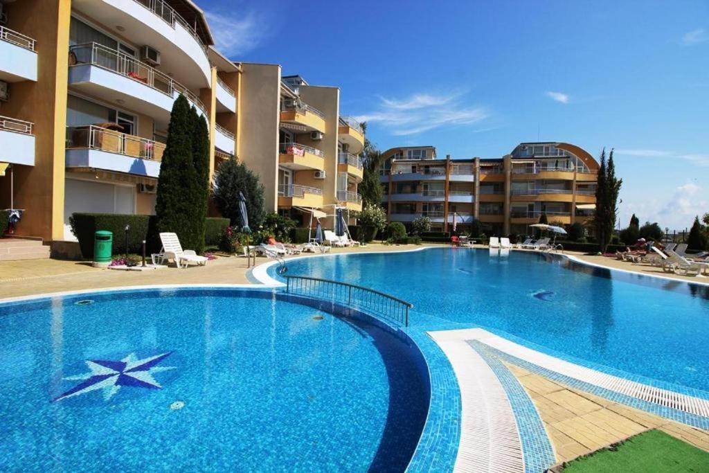 Allia Apartments Ravda Kültér fotó