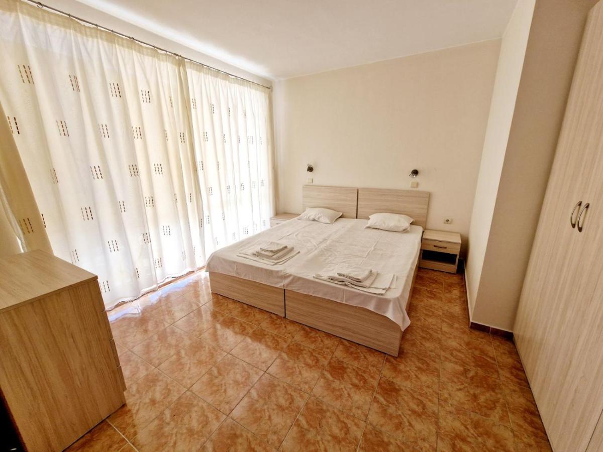 Allia Apartments Ravda Kültér fotó