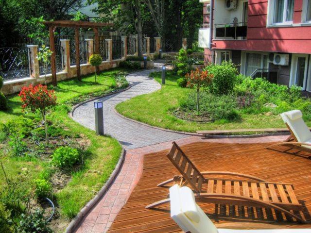 Allia Apartments Ravda Kültér fotó