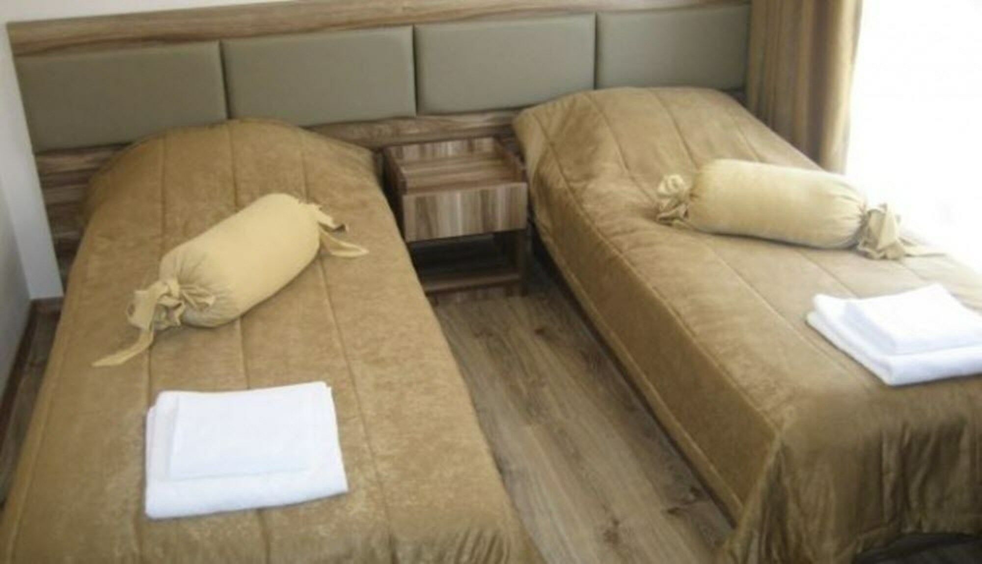 Allia Apartments Ravda Kültér fotó