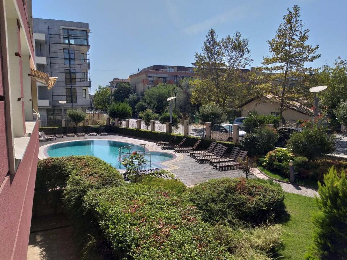 Allia Apartments Ravda Kültér fotó