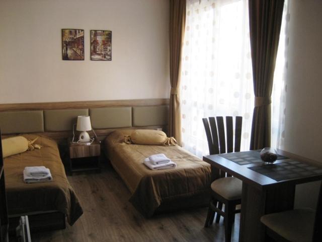 Allia Apartments Ravda Kültér fotó